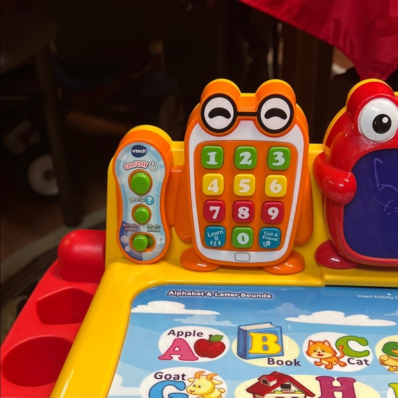 Interactive Learning Table for Kids - Picture 4 of 9